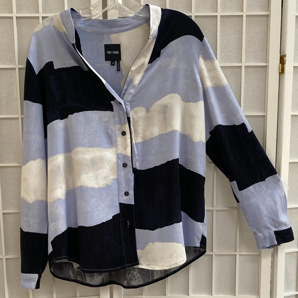 NIC + ZOE BUTTON DOWN COLORBLOCK SHIRT MEDIUM (Never worn)